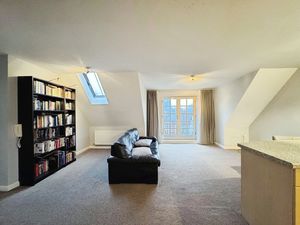 Photo 15- click for photo gallery